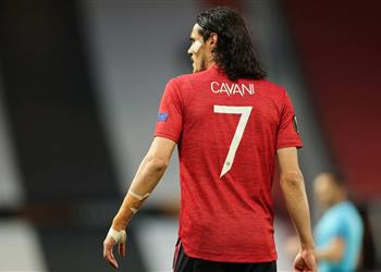 تقارير تنفي انتقال كافاني إلى برشلونة خلال الساعات الأخيرة من الميركاتو
