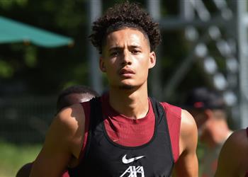 رسمي ا ليفربول يعلن تجديد عقد ريس ويليامز وإعارته إلى سوانزي سيتي