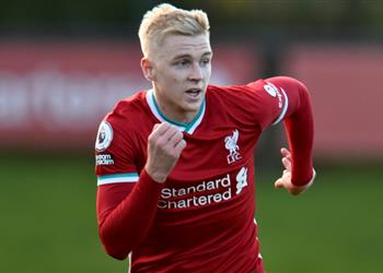 رسمي ا ليفربول يعلن إعارة لونجستاف إلى كوينز بارك