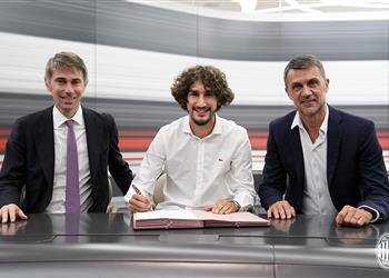 رسمي ا ميلان ي علن تعاقده مع ياسين عدلي