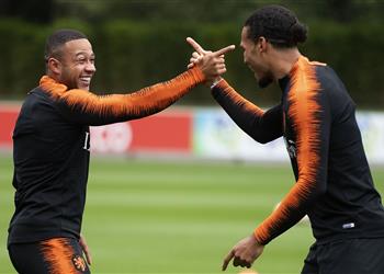 تشكيل هولندا أمام النرويج في تصفيات أوروبا لكأس العالم ديباي وفان دايك أساسيان