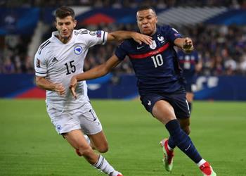 ليكيب مبابي تعرض لإصابة في مباراة فرنسا والبوسنة والهرسك