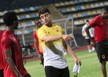 مدرب أنجولا منتخب مصر افتقد محمد صلاح وكنا نظن أننا في مجموعة صعبة