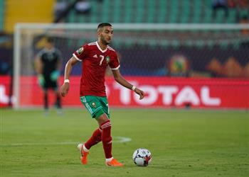 مدرب المغرب يوضح سبب استبعاد زياش يدعي الإصابة ويمتنع عن التدريبات