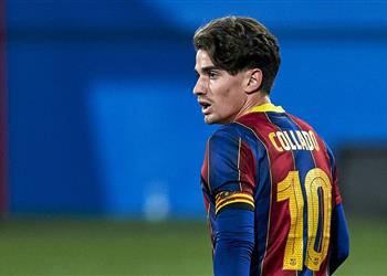 رسمي ا كولادو خارج قائمة برشلونة النهائية لموسم 2021 2022