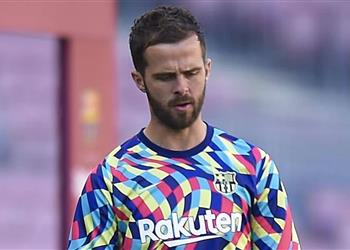 RAC1 بيانيتش خف ض 60 من راتبه مع برشلونة قبل الرحيل إلى بشكتاش