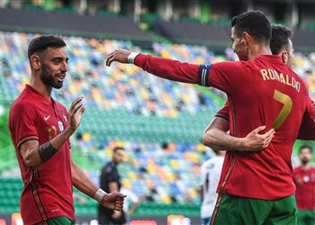 رونالدو يوجه رسالة إلى لاعبي مانشستر يونايتد عبر برونو فرنانديز