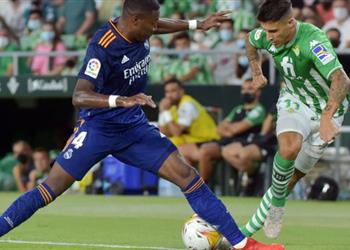 ألابا يوضح سبب عدم مشاركته أساسي ا مع النمسا أمام مولدوفا في تصفيات كأس العالم