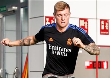 توني كروس يتحدث عن إصابته ويثير الشكوك بشأن موعد عودته لـ ريال مدريد