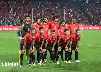 تشكيل منتخب مصر أمام الجابون في تصفيات كأس العالم محمد صلاح أساسي ا وشريف يقود الهجوم