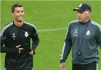 مقابلة صحفية أنشيلوتي أنا أحب رونالدو لكن من الصعب إنضمامه إلى بايرن ميونخ ويلمح إلى بقاء مولر مع الفريق حتى الإعتزال