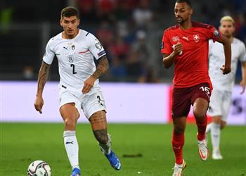 دي لورينزو إهدار جورجينيو لركلة الجزاء طبيعي وسنكون أكثر قلق ا إذا لم نخلق الفرص