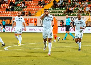 تقارير تركية أحمد ياسر ريان يقترب من أول مشاركة أساسية مع ألتاي