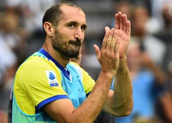 كيليني يحدد خليفته في الدفاع من الدوري الألماني