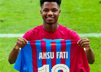 لابورتا لم يرغب أحد في الحصول على قميص ميسي بعد رحيله باستثناء فاتي