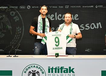 رسمي ا كونيا سبور يضم أحمد حسن كوكا من أولمبياكوس