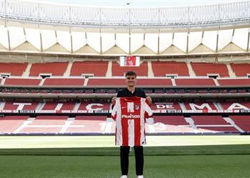 موندو ديبورتيفو جماهير أتلتيكو مدريد أجبرت جريزمان على حلاقة شعره