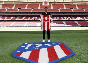 جريزمان لم أنم منذ عشرة أيام وأريد استعادة علاقتي الجيدة بجماهير أتلتيكو مدريد