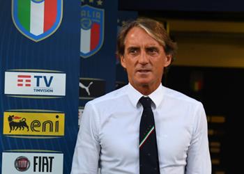 مانشيني كين وراسبادوري لديهما مستقبل عظيم ورد فعل لاعبي إيطاليا كان جيد ا