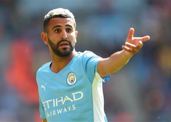 للمرة الثانية رياض محرز محظور من القيادة وم عاقب بغرامة مالية