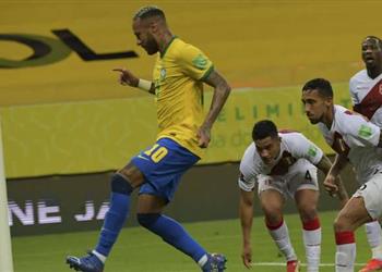 فيديو نيمار يقود البرازيل للفوز على بيرو في تصفيات كأس العالم