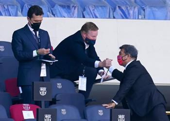 لابورتا كومان متحمس لمواصلة عمله مع برشلونة ونتطلع إلى الأمام