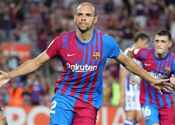 راك 1 برايثوايت يغيب عن برشلونة 4 أشهر بسبب الإصابة