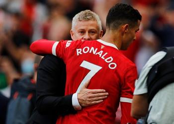 كريستيانو رونالدو يتجاهل طقوس مانشستر يونايتد