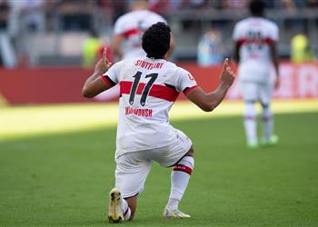 فيديو تقييم مرتفع لـ عمر مرموش بعد تألقه في مباراة شتوتجارت وفرانكفورت