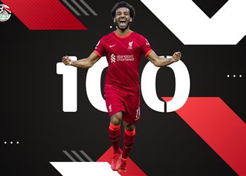 أحمد مجاهد يهنئ محمد صلاح بعد وصوله للهدف رقم 100 في الدوري الإنجليزي