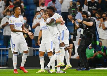 فيديو البديل كامافينجا يسجل أول أهدافه مع ريال مدريد أمام سيلتا فيجو