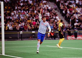 رونالدو يعادل رقم ميسي في دوري أبطال أوروبا