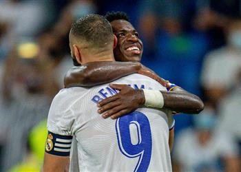 فينيسيوس بنزيما بين الأفضل في التاريخ أحب مبابي وريال مدريد لن يتحمل موسم ا جديد ا بدون ألقاب