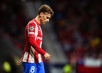 سيميوني يدافع عن جريزمان بعد صافرات استهجان جماهير أتلتيكو مدريد