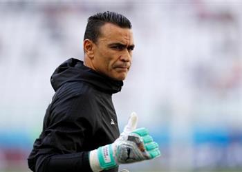 الحضري يوجه رسالة شكر ووعد للجماهير بعد توليه تدريب حراس منتخب مصر