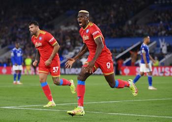 فيديو أوسيمين يخطف تعادلا قاتلا لـ نابولي أمام ليستر سيتي بالدوري الأوروبي