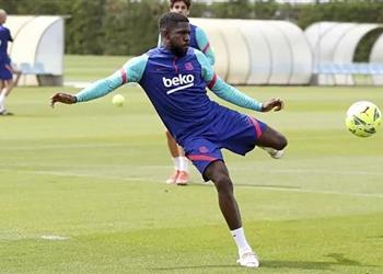 ماركا الإصابة ت بعد أومتيتي عن تدريبات برشلونة قبل مباراة غرناطة