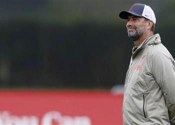 كلوب ي علن غياب فيرمينو أمام كريستال بالاس ويؤكد لديهم قوة هجومية لا ت صدق وسنجري تغييرات