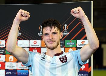 منافسة شرسة بين مانشستر يونايتد ومانشستر سيتي لضم ديكلان رايس