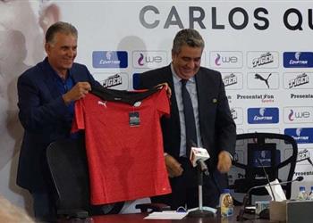 صور أحمد مجاهد يصطحب كيروش في جولة تفقدية بمركز المنتخبات