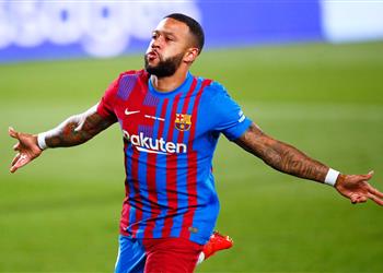 ديباي الخسارة أمام بايرن ميونخ محبطة لكن برشلونة سيقاتل على كل الألقاب