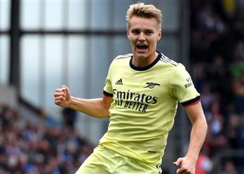 أوديجارد بعد فوز آرسنال خضنا حرب ا ضد بيرنلي ويجب أن نكون أذكى