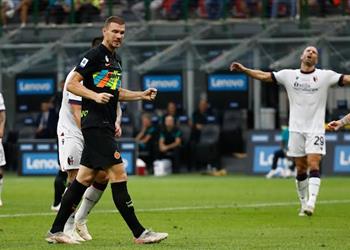 فيديو إنتر ميلان يتجاوز أحزانه الأوروبية بسداسية أمام بولونيا في الدوري الإيطالي