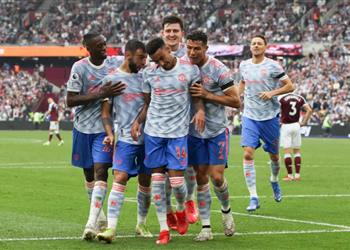 فيديو رونالدو وبرونو فرنانديز يجبران لينجارد على الاحتفال بهدفه أمام وست هام