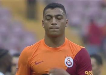 ردود أفعال متباينة لجماهير جالطة سراي على أداء مصطفى محمد أمام ألانيا سبور