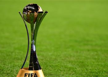 ذا أثلتيك الإمارات تنافس جنوب إفريقيا على استضافة كأس العالم للأندية