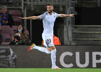 فيديو دوارتي يسجل هدف غرناطة الأول أمام برشلونة في الدوري الإسباني