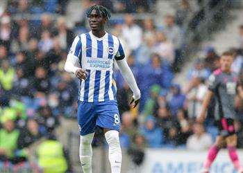 بيسوما ينعش آمال ليفربول حلمي اللعب في دوري أبطال أوروبا