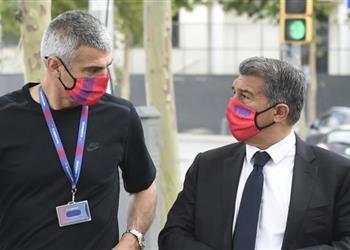 مستشار لابورتا تشافي سيصبح مدرب ا لـ برشلونة وكومان أدلى بتصريحات غير مناسبة