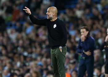 جوارديولا يشيد بأداء الشباب أمام وايكومب ويؤكد مستقبلهم في أيديهم